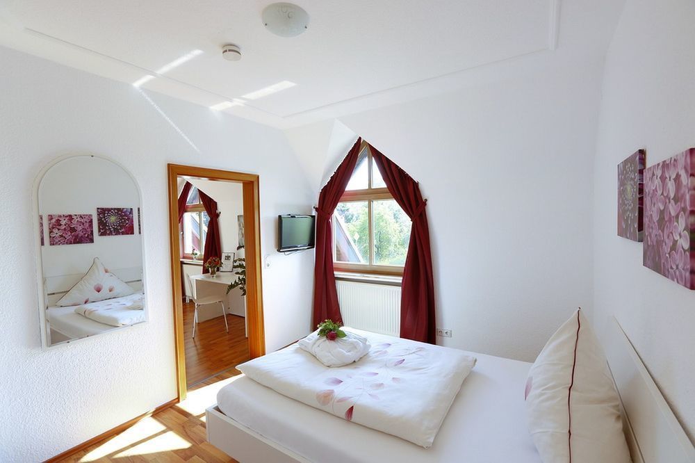 Landhotel Villa Moritz Garni Oberahr Exterior foto
